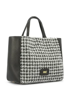 Innue Handbags